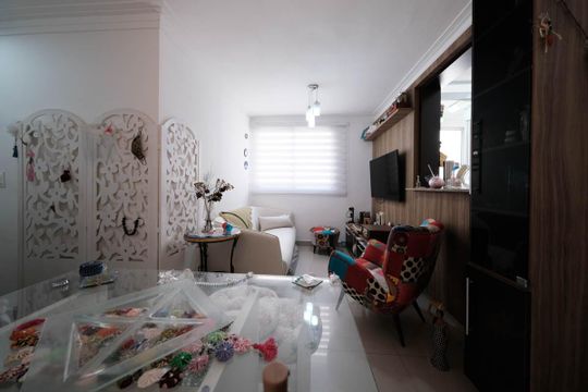 Apartamento para alugar com 2 quartos, 48m² em Jardim Santa Teresinha, São Paulo