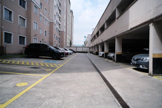 Área comum de apartamento para alugar com 2 quartos, 48m² em Jardim Santa Teresinha, São Paulo