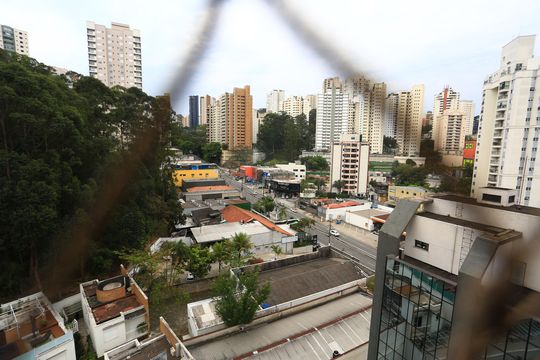 suíte 3 vista de apartamento para alugar com 3 quartos, 205m² em Vila Andrade, São Paulo