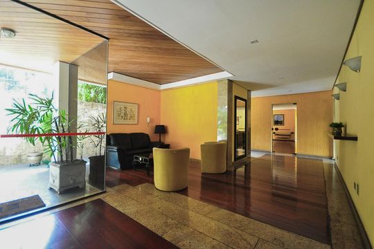 Área comum de apartamento para alugar com 3 quartos, 205m² em Vila Andrade, São Paulo