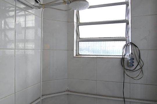 Banheiro da Suíte de casa para alugar com 1 quarto, 40m² em Vila Olímpia, São Paulo