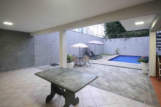 Área comum - Churrasqueira de casa para alugar com 4 quartos, 450m² em Vila Lucia, São Paulo