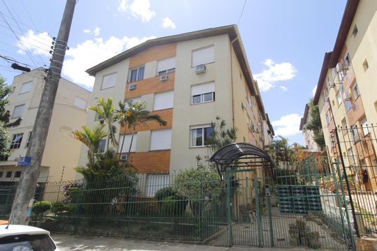 Fachada de apartamento para alugar com 1 quarto, 40m² em Jardim do Salso, Porto Alegre