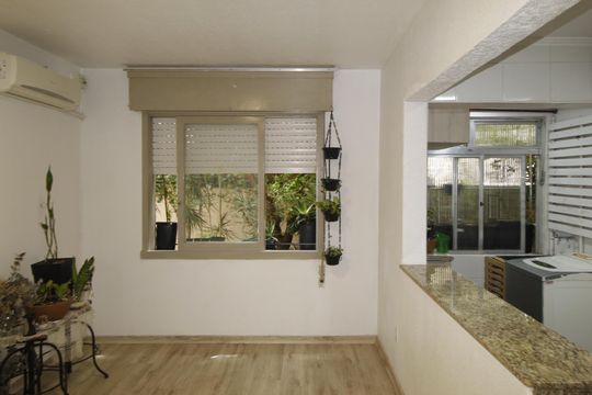 Apartamento para alugar com 1 quarto, 40m² em Jardim do Salso, Porto Alegre