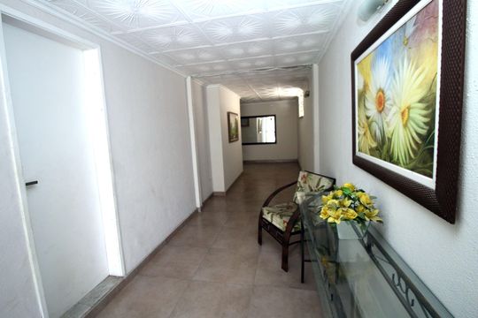 Hall de entrada de apartamento à venda com 3 quartos, 63m² em Vista Alegre, Rio de Janeiro