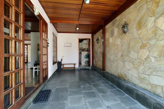 Garagem de casa à venda com 4 quartos, 250m² em Anil, Rio de Janeiro