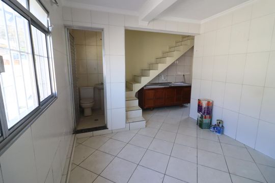 Casa 1 - Cozinha de casa para alugar com 2 quartos, 70m² em Bandeiras, Osasco