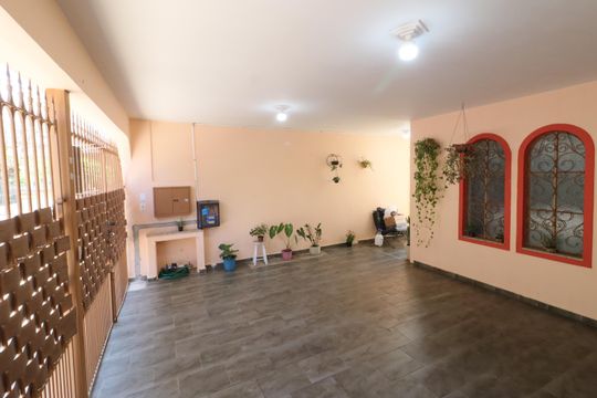 Garagem de casa à venda com 3 quartos, 161m² em Jardim D’abril, Osasco
