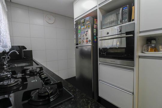 Cozinha de apartamento à venda com 3 quartos, 132m² em Jardim Avelino, São Paulo