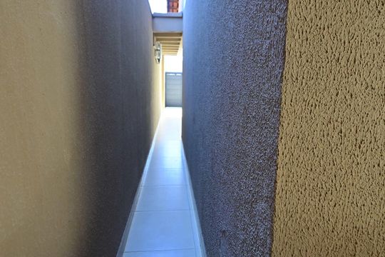 Corredor de casa para alugar com 3 quartos, 221m² em Jardim América, Goiânia