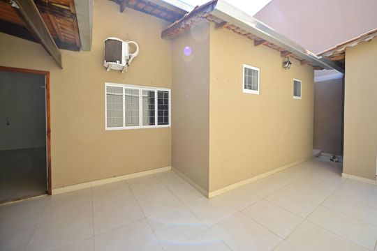 Quintal de casa para alugar com 3 quartos, 221m² em Jardim América, Goiânia