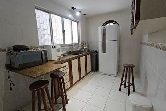 Casa à venda com 2 quartos, 216m² em Piratininga, Niterói