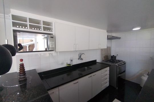 Casa de Condomínio à venda com 4 quartos, 650m² em Anil, Rio de Janeiro