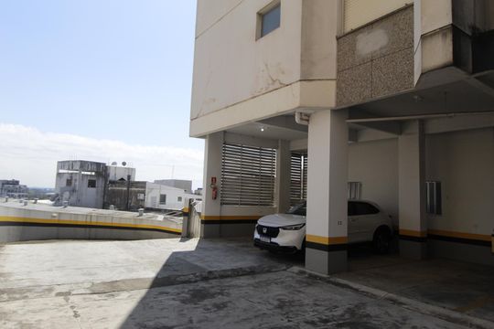 Garagem de apartamento à venda com 2 quartos, 81m² em Independência, Porto Alegre