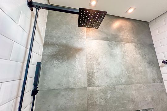 Banheiro de apartamento à venda com 1 quarto, 50m² em Flamengo, Rio de Janeiro