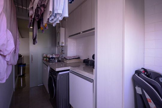 Área de Serviço  de apartamento à venda com 2 quartos, 96m² em Vila Brasilio Machado, São Paulo