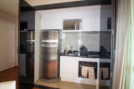 Cozinha de apartamento para alugar com 1 quarto, 42m² em Brooklin, São Paulo