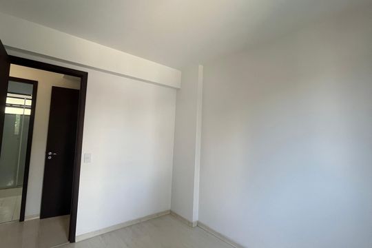 Quarto de apartamento à venda com 3 quartos, 80m² em Jardim Proença, Campinas