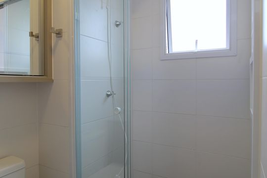 Banheiro  de kitnet/studio à venda com 1 quarto, 30m² em Vila Olímpia, São Paulo