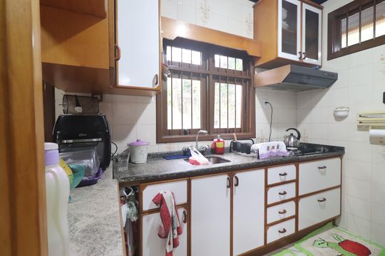 Cozinha de casa à venda com 5 quartos, 231m² em Vila Nova, Novo Hamburgo