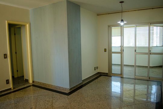 Apartamento para alugar com 3 quartos, 98m² em Setor Aeroporto, Goiânia