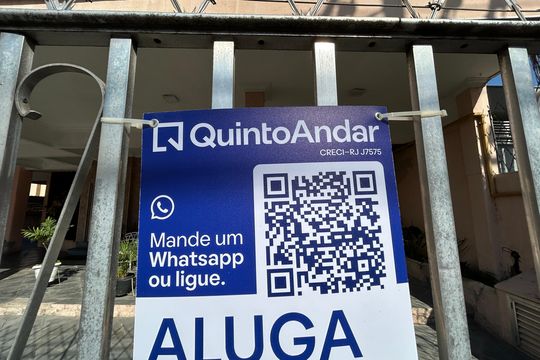 Plaquinha de apartamento para alugar com 2 quartos, 55m² em Madureira, Rio de Janeiro