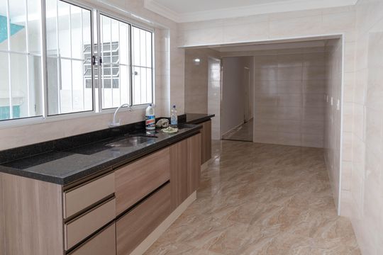 Cozinha de casa para alugar com 4 quartos, 150m² em Vila Rosalia, Guarulhos