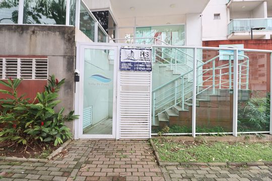 Fachada de apartamento para alugar com 2 quartos, 59m² em Vila Julia, Guarujá