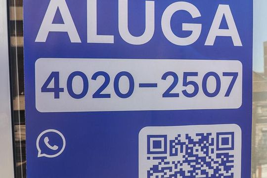 Placa de apartamento à venda com 3 quartos, 161m² em Independência, Porto Alegre