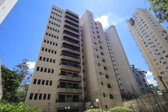 Fachada de apartamento à venda com 5 quartos, 272m² em Vila Andrade, São Paulo