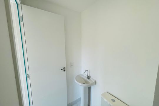 Banheiro de apartamento para alugar com 2 quartos, 33m² em Vila Maria, São Paulo