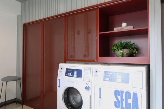 Área Comum - Lavanderia de apartamento para alugar com 1 quarto, 27m² em Vila Olímpia, São Paulo
