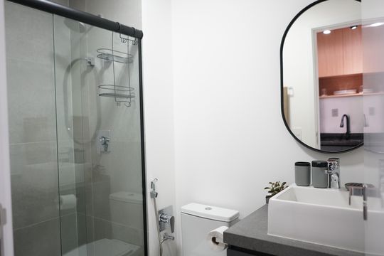 Banheiro Social de kitnet/studio à venda com 1 quarto, 25m² em Vila Regente Feijó, São Paulo