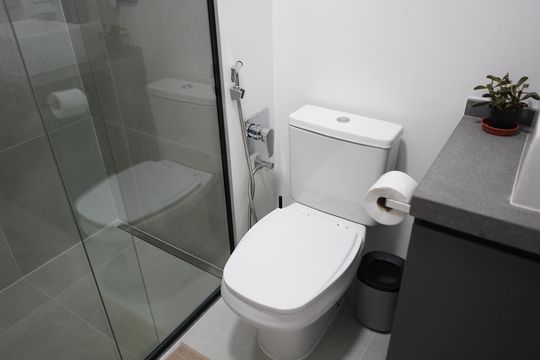 Banheiro Social de kitnet/studio à venda com 1 quarto, 25m² em Vila Regente Feijó, São Paulo