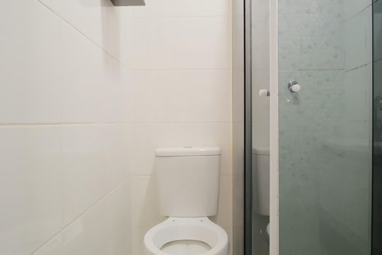 Banheiro de apartamento à venda com 2 quartos, 44m² em Penha de França, São Paulo