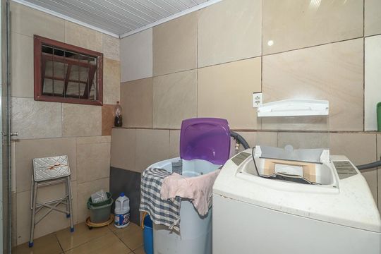 Área de Serviço de casa à venda com 2 quartos, 240m² em Passo das Pedras, Porto Alegre