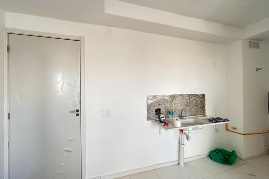 Cozinha de apartamento para alugar com 2 quartos, 33m² em Jardim Pereira Leite, São Paulo
