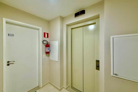 Hall Serviço Apartamento de apartamento para alugar com 3 quartos, 164m² em Brooklin, São Paulo