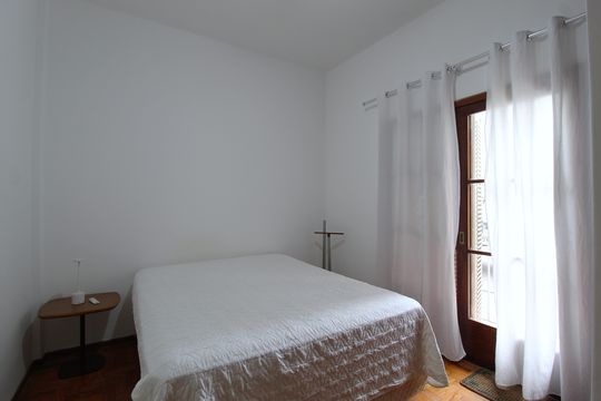 Quarto 1 de apartamento para alugar com 3 quartos, 90m² em Itaim Bibi, São Paulo