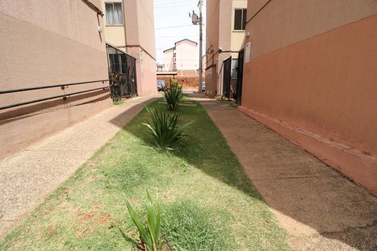 Área comum de apartamento para alugar com 2 quartos, 47m² em Mansour, Uberlândia