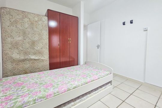 Quarto de apartamento para alugar com 1 quarto, 67m² em Jardim Las Palmas, Guarujá