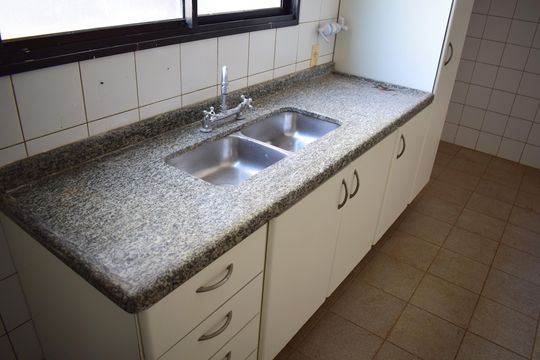 Cozinha  de apartamento para alugar com 4 quartos, 174m² em Centro, Ribeirão Preto