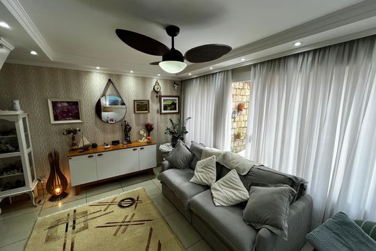 Sala de casa à venda com 3 quartos, 150m² em Agua Fria, São Paulo
