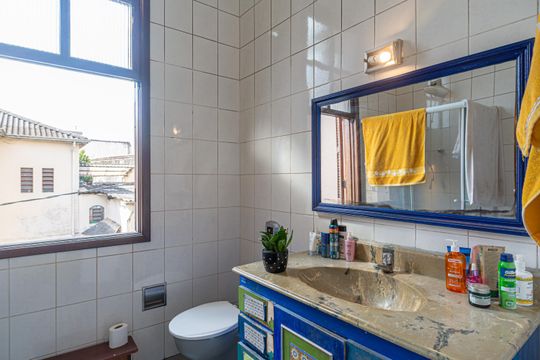 Banheiro 1 de casa para alugar com 4 quartos, 270m² em Bela Vista, São Paulo
