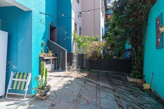 Quintal de casa para alugar com 4 quartos, 270m² em Bela Vista, São Paulo