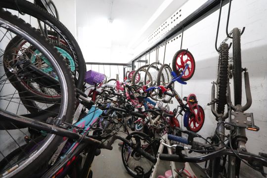 Área comum - Bicicletário de apartamento à venda com 2 quartos, 37m² em Cidade Satélite Santa Bárbara, São Paulo