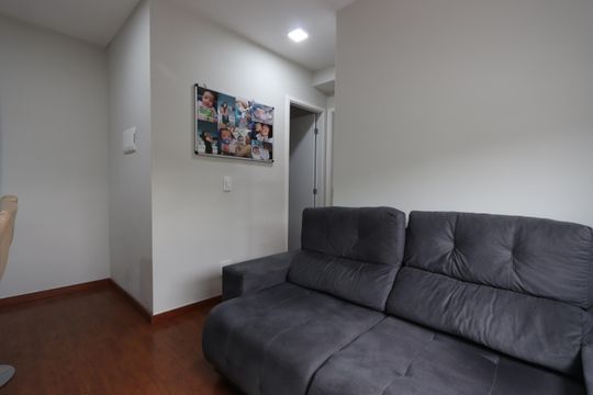 Sala de apartamento à venda com 2 quartos, 37m² em Cidade Satélite Santa Bárbara, São Paulo