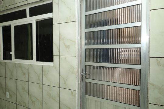 Cozinha de casa para alugar com 1 quarto, 40m² em Vila Verde, São Paulo