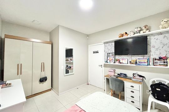 Quarto de casa à venda com 3 quartos, 176m² em Vicentina, São Leopoldo