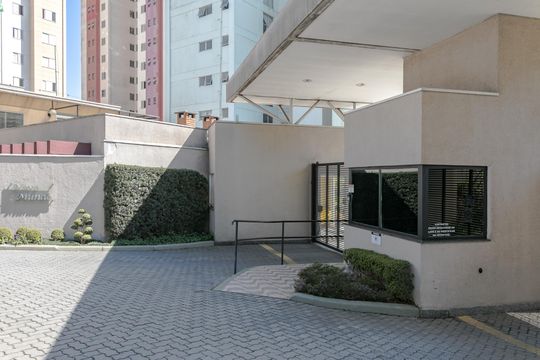 Fachada de apartamento para alugar com 2 quartos, 68m² em Jardim Armênia, Mogi das Cruzes